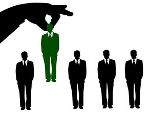 爱游戏在线登录-掩护后的持球人节奏选择影响出手稳定性，篮球后掩护